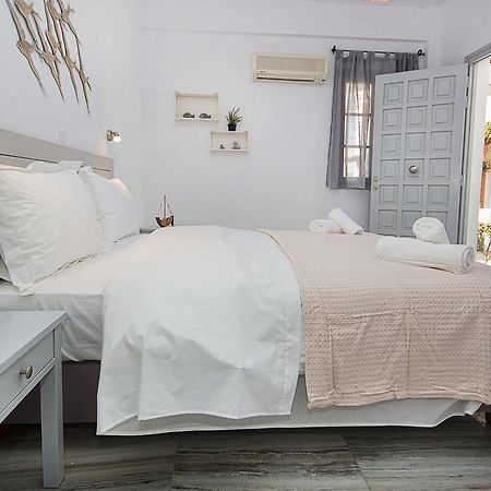 Mersea Apartments Parikia  Bagian luar foto